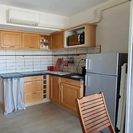 Piggy's Apartment *